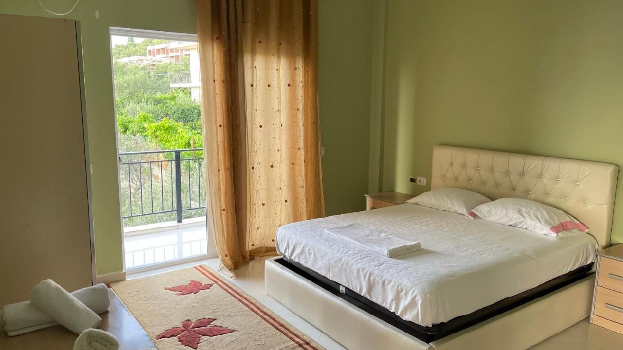 Azure Apartments By Kondo Stays Vlorë エクステリア 写真