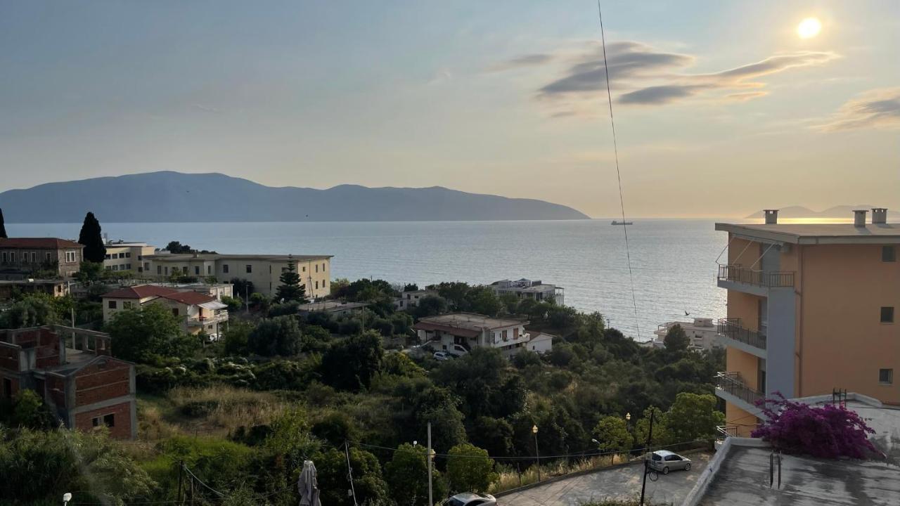 Azure Apartments By Kondo Stays Vlorë エクステリア 写真
