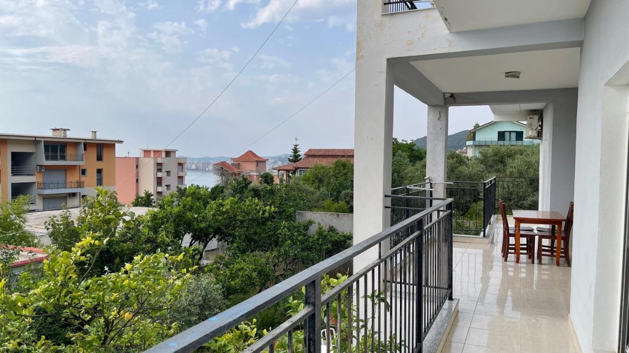 Azure Apartments By Kondo Stays Vlorë エクステリア 写真
