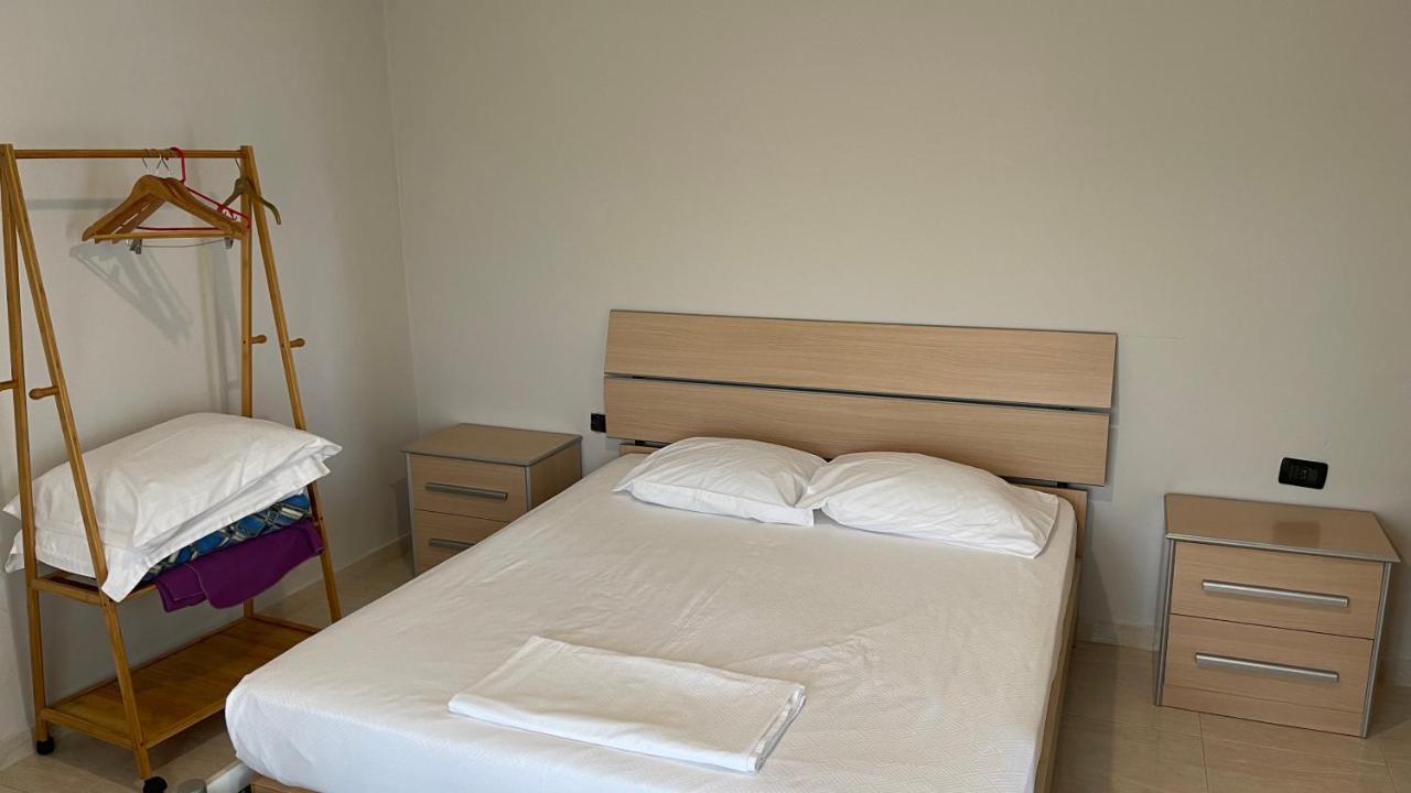 Azure Apartments By Kondo Stays Vlorë エクステリア 写真