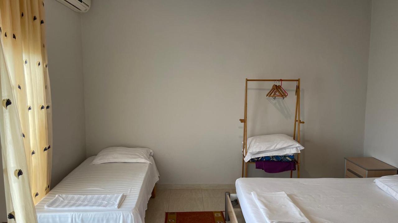 Azure Apartments By Kondo Stays Vlorë エクステリア 写真