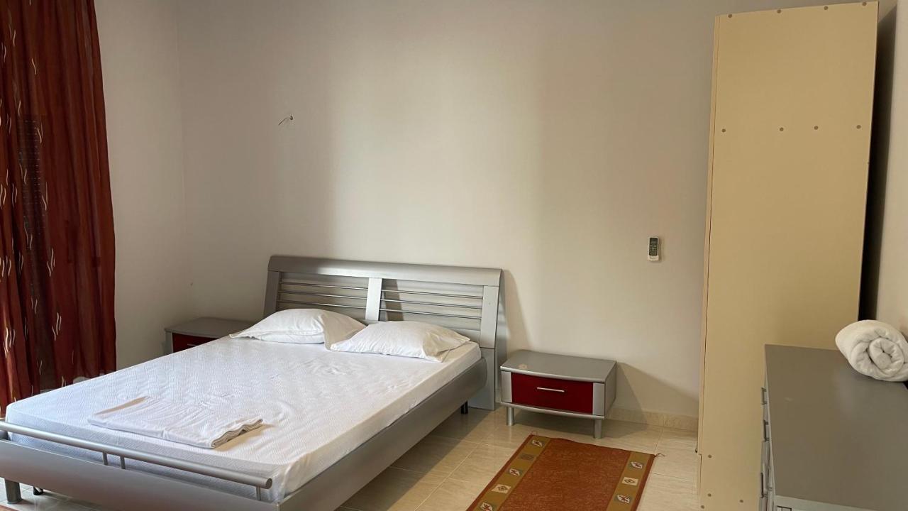 Azure Apartments By Kondo Stays Vlorë エクステリア 写真